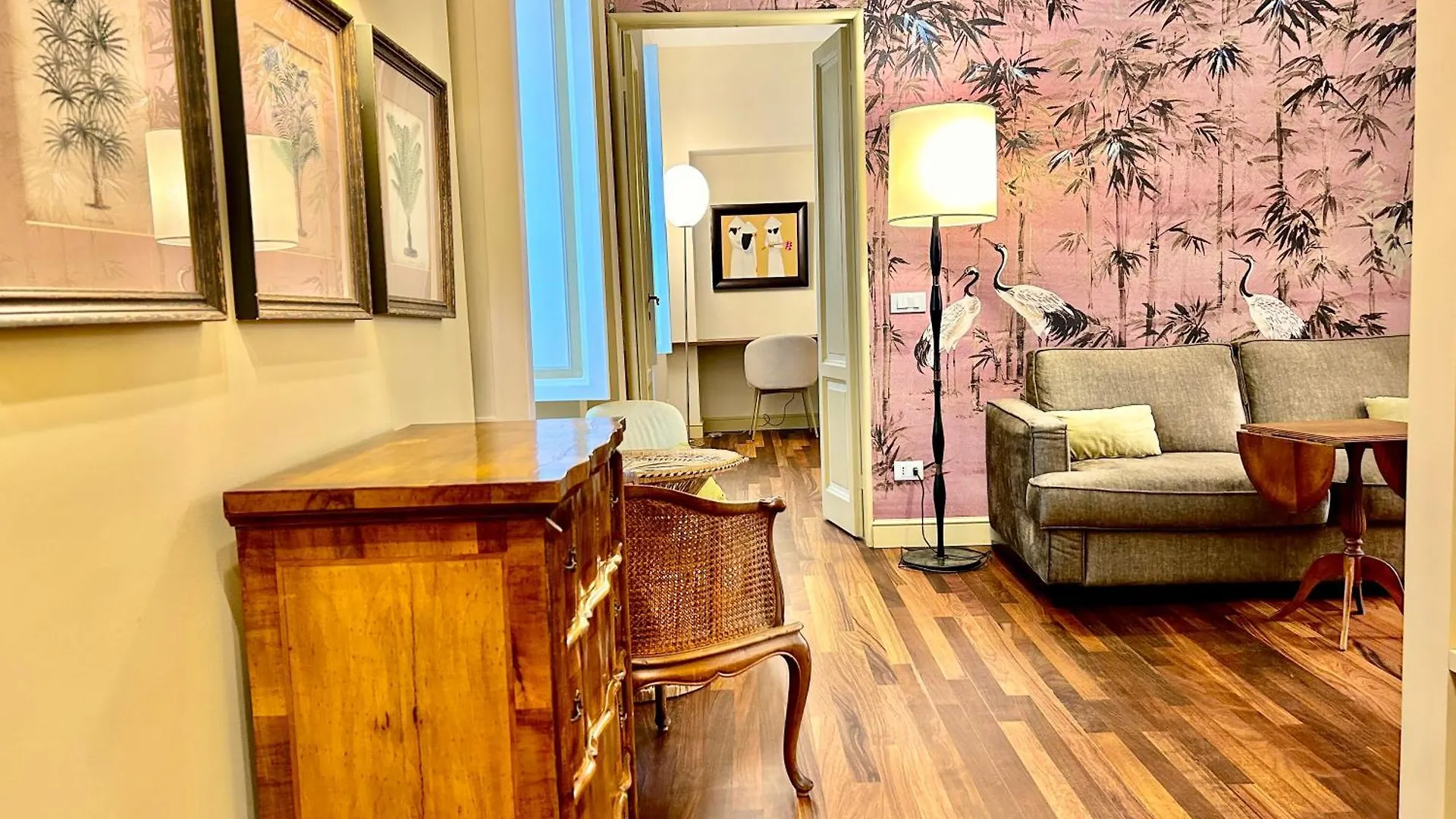 Via Monti, Cadorna Station, Historic Center Sforzesco Castle Apartment Milan Italy